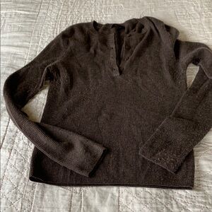 Quince 100% cashmere featherweight ribbed Henley sweater